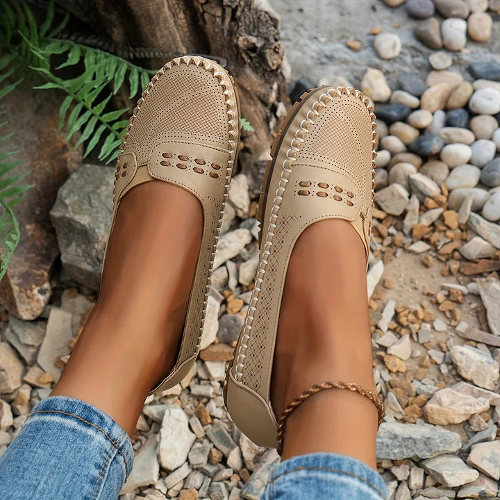 Damen stilvolle orthopädische Schuhe zum Gehen